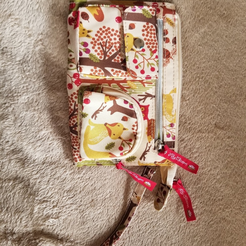 Lily bloom wristlet